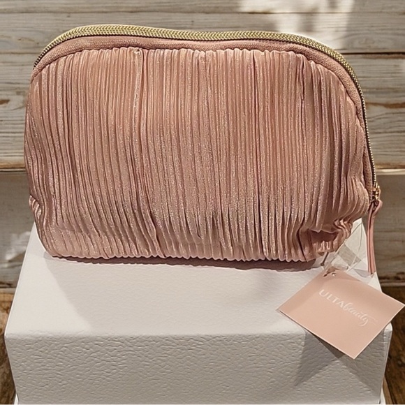 Ulta Elegant Pink Pleated Makeup Pouch - Picture 3 of 6